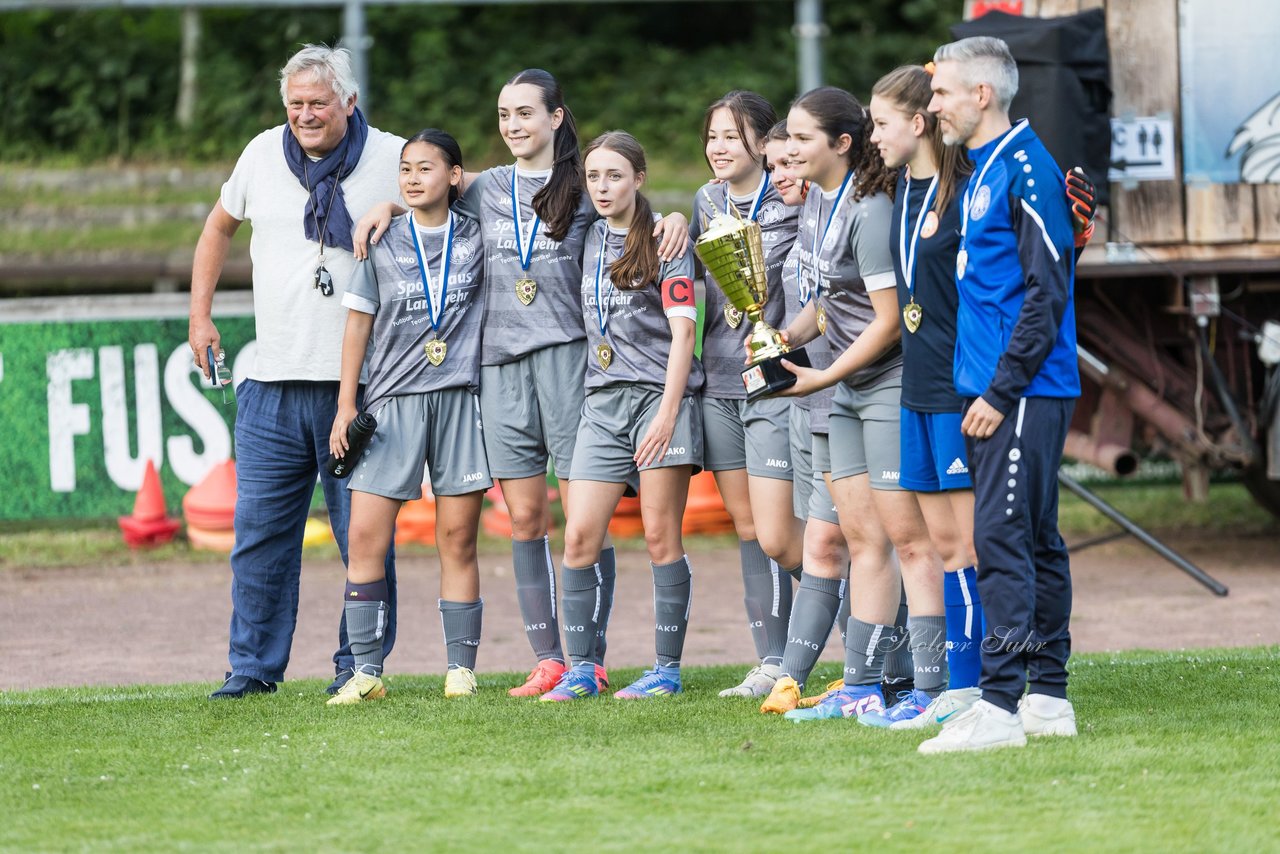 Bild 123 - Loewinnen Cup